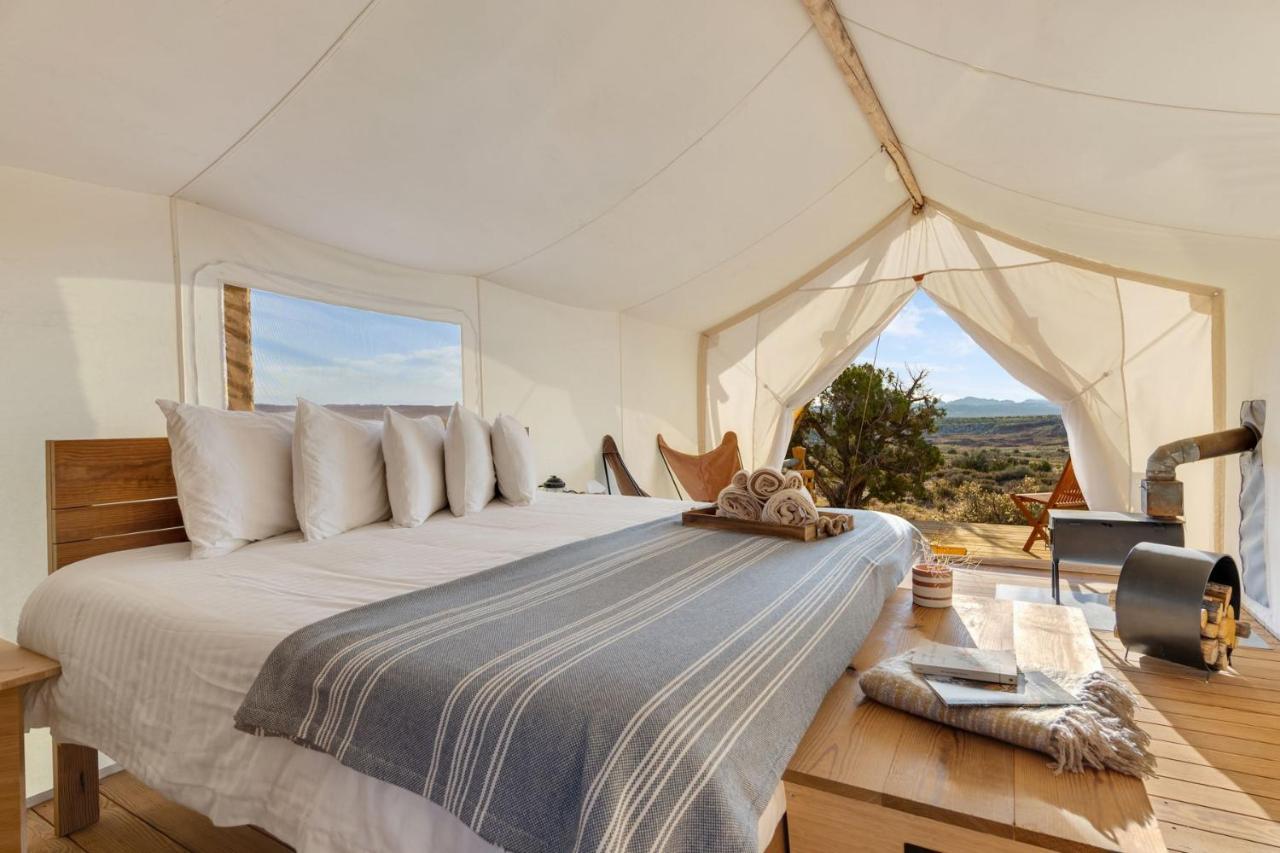 Under Canvas โมอาบ ภายนอก รูปภาพ