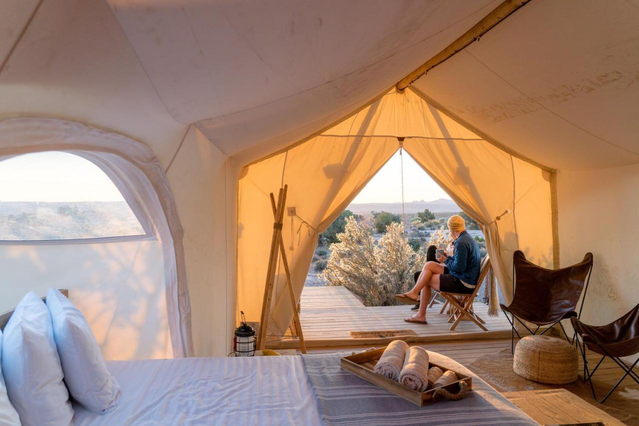 Under Canvas โมอาบ ภายนอก รูปภาพ
