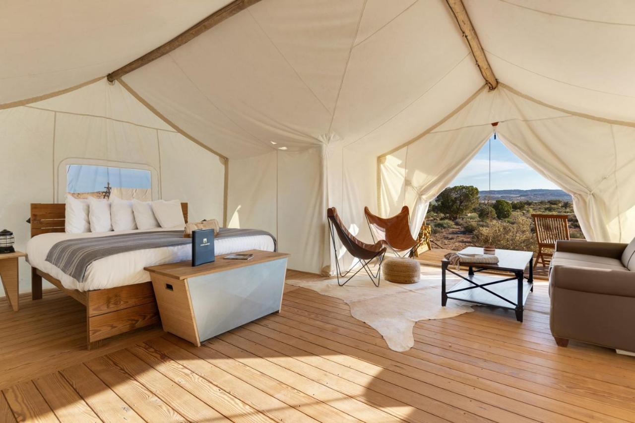 Under Canvas โมอาบ ภายนอก รูปภาพ