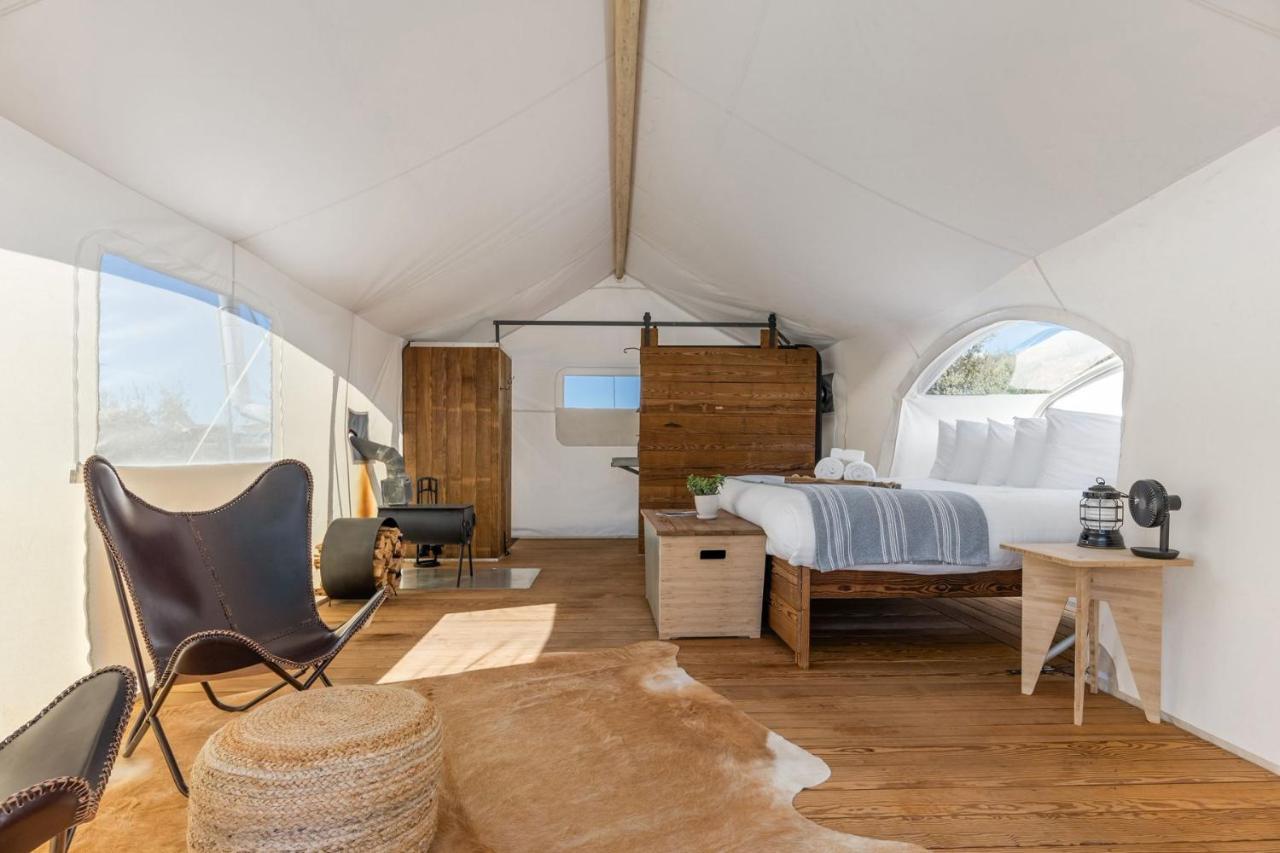 Under Canvas โมอาบ ภายนอก รูปภาพ