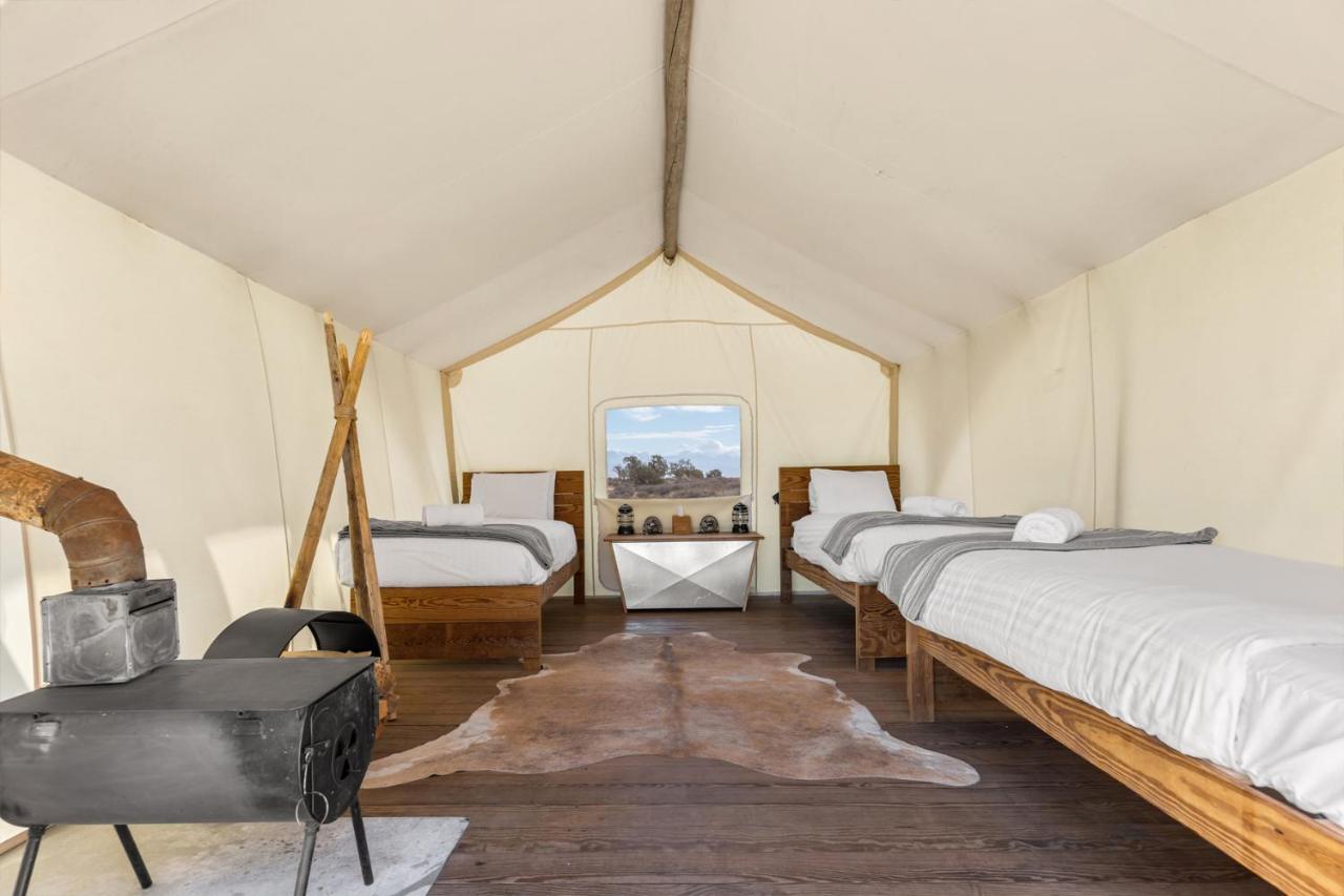 Under Canvas โมอาบ ภายนอก รูปภาพ