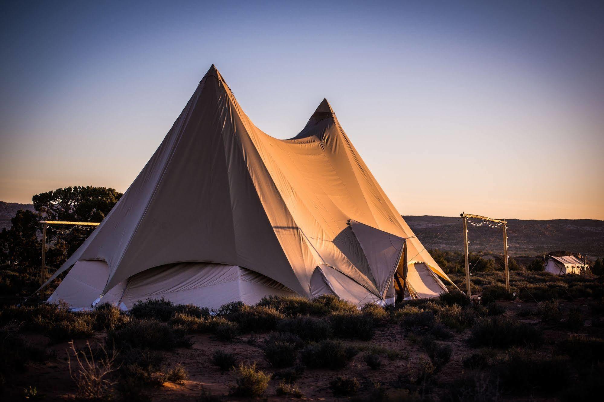Under Canvas โมอาบ ภายนอก รูปภาพ
